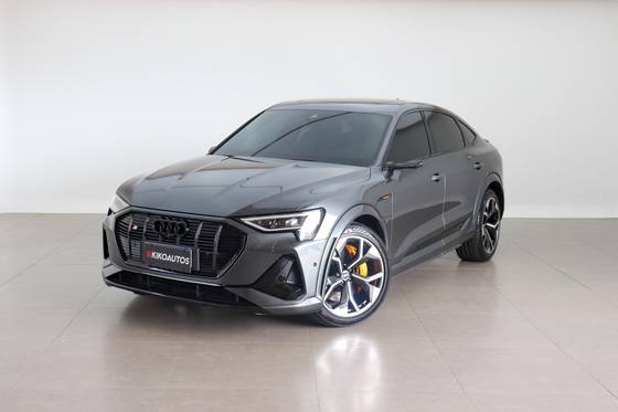 AUDI E-TRON ELÉTRICO SPORTBACK S QUATTRO